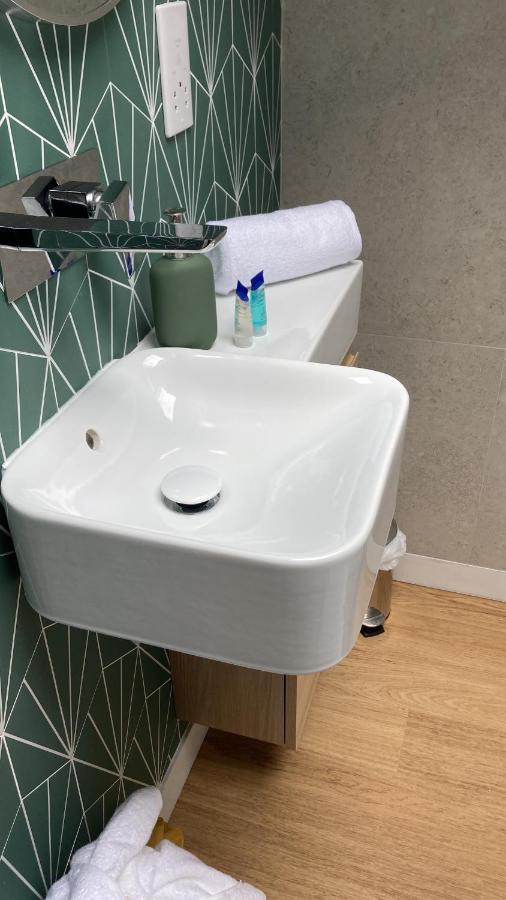 Central Ensuite Guest Unit With Ac And Free On-Street Parking Brighton Eksteriør bilde
