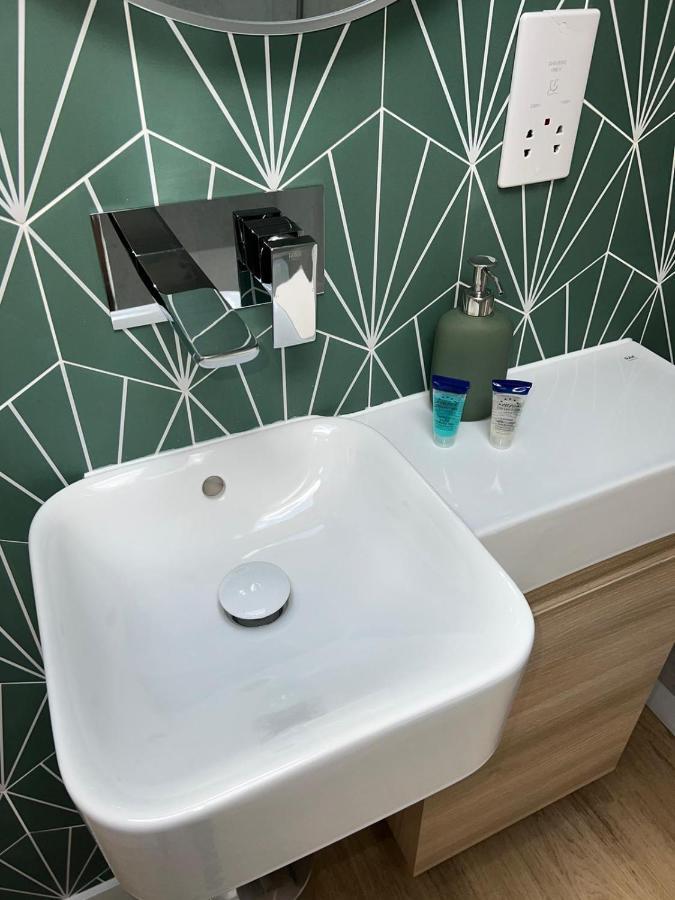 Central Ensuite Guest Unit With Ac And Free On-Street Parking Brighton Eksteriør bilde
