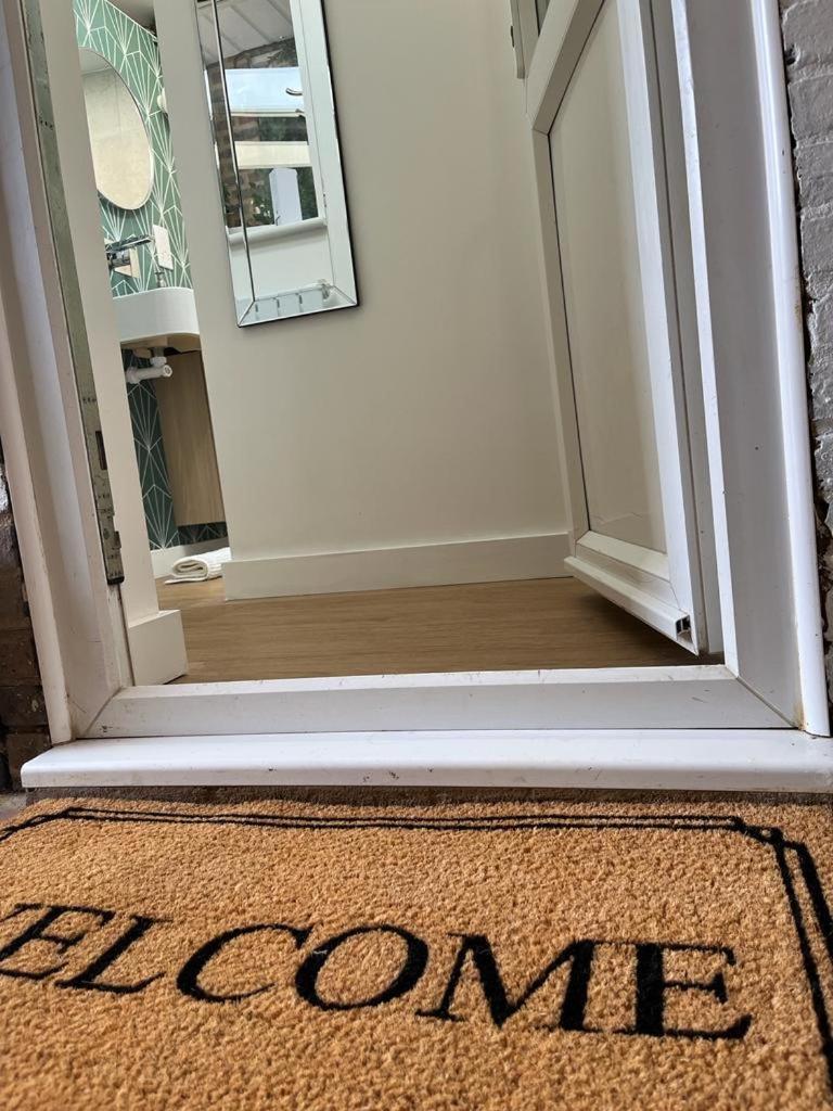 Central Ensuite Guest Unit With Ac And Free On-Street Parking Brighton Eksteriør bilde